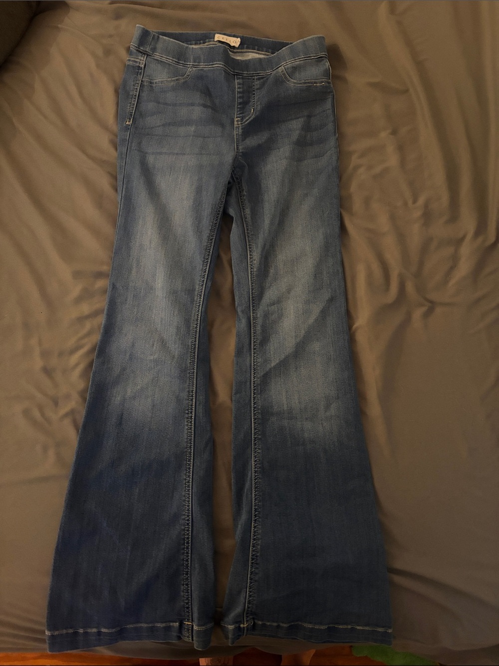 Cello Women's Medium Blue Flare Jeans
